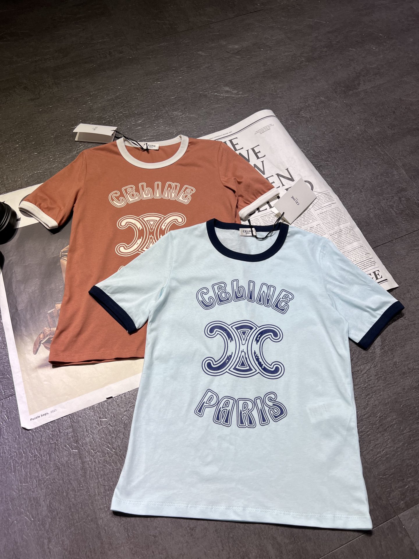 2023定番 人気セリーヌ tシャツ偽物ブランドのロゴ 2色展開_1