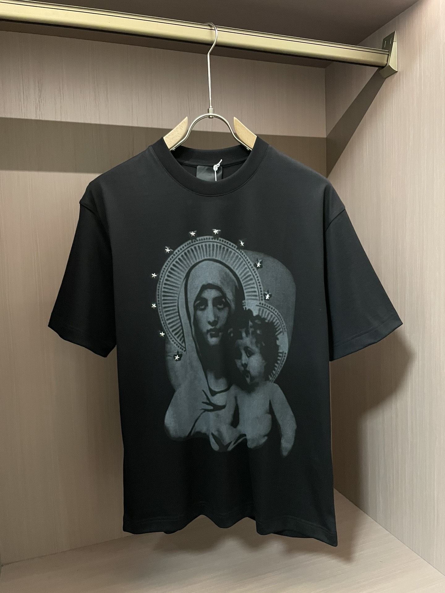 お洒落 人気 定番 可愛いジバンシー  tシャツ  レディース偽物洗練された トレンディ 着心地の良さ_4