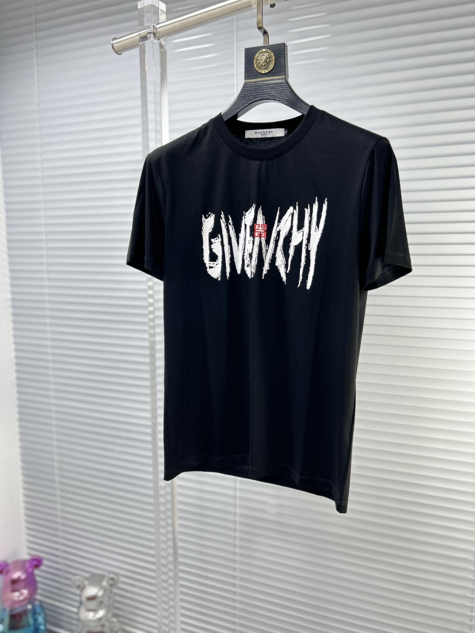 秋冬 超人気 新作ジバンシー  半袖tシャツn級品洗練された 着心地の良さ GIVENCHY_1