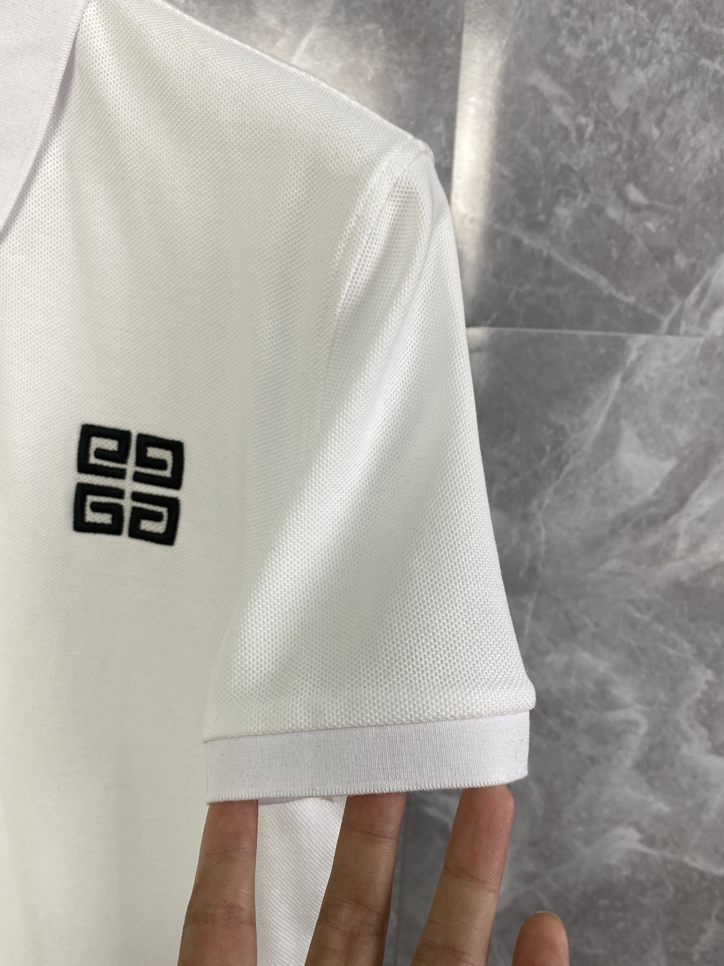 人気セール 高品質白  ジバンシー  tシャツ偽物ブランドのエッセンス 高品質な素材_6