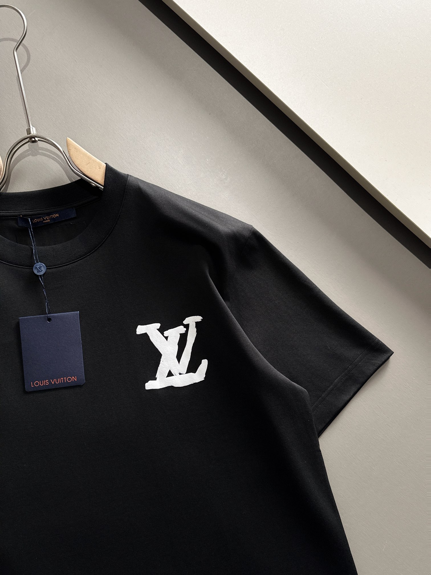 大特価！新商品!ルイヴィトン tシャツn級品 上質な素材 幅広いスタイルにマッチ_3