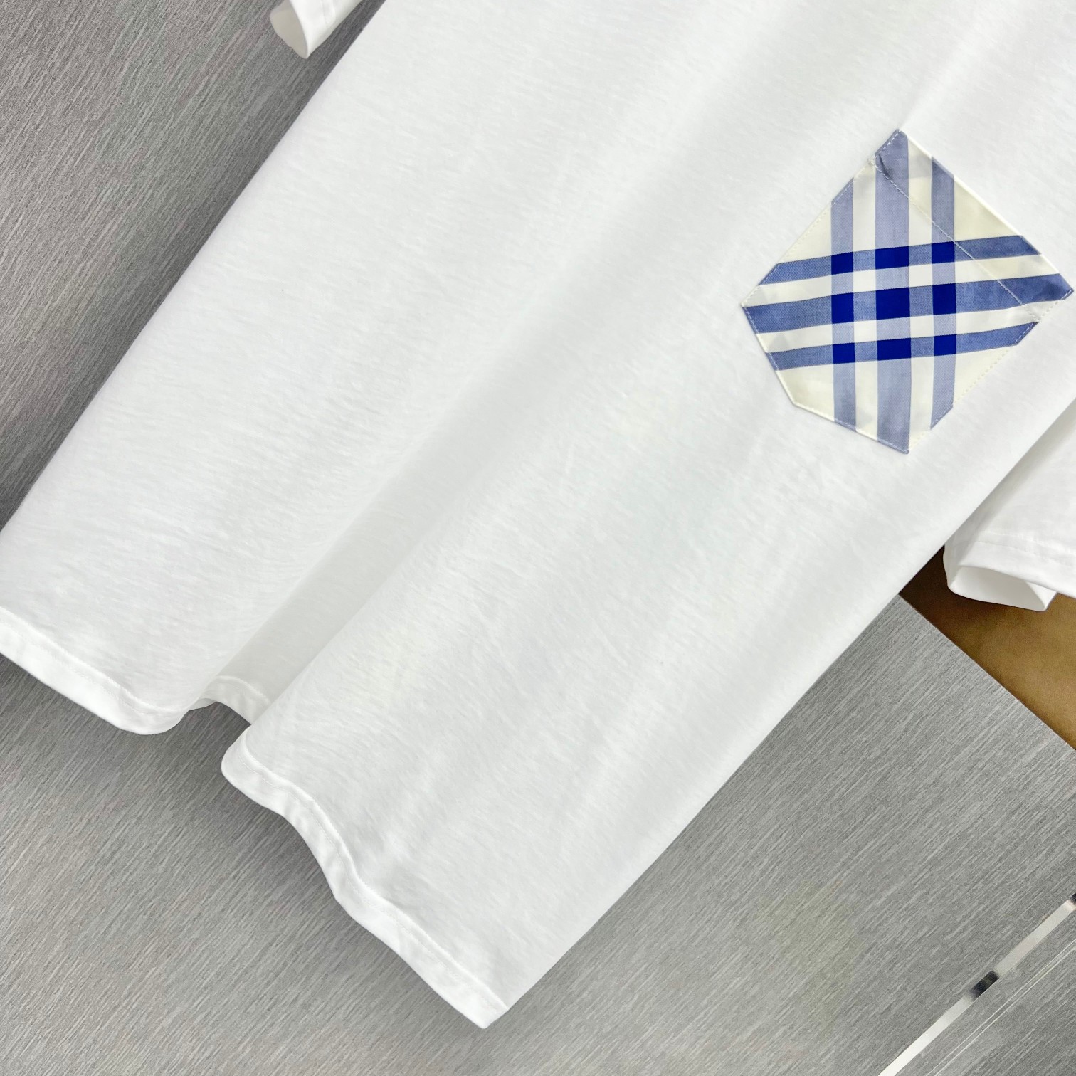 品質保証定番バーバリー新作tシャツ偽物 コットン素材 快適で通気性抜群_5